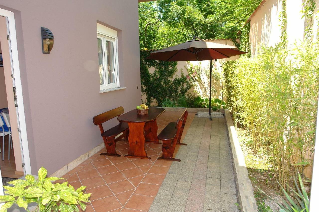 דראמליי Apartments Alin מראה חיצוני תמונה