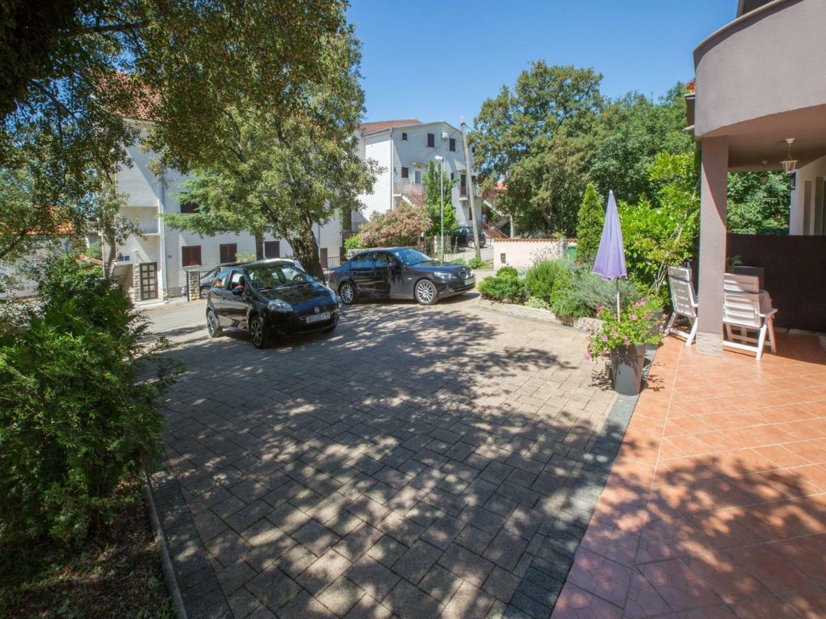 דראמליי Apartments Alin מראה חיצוני תמונה
