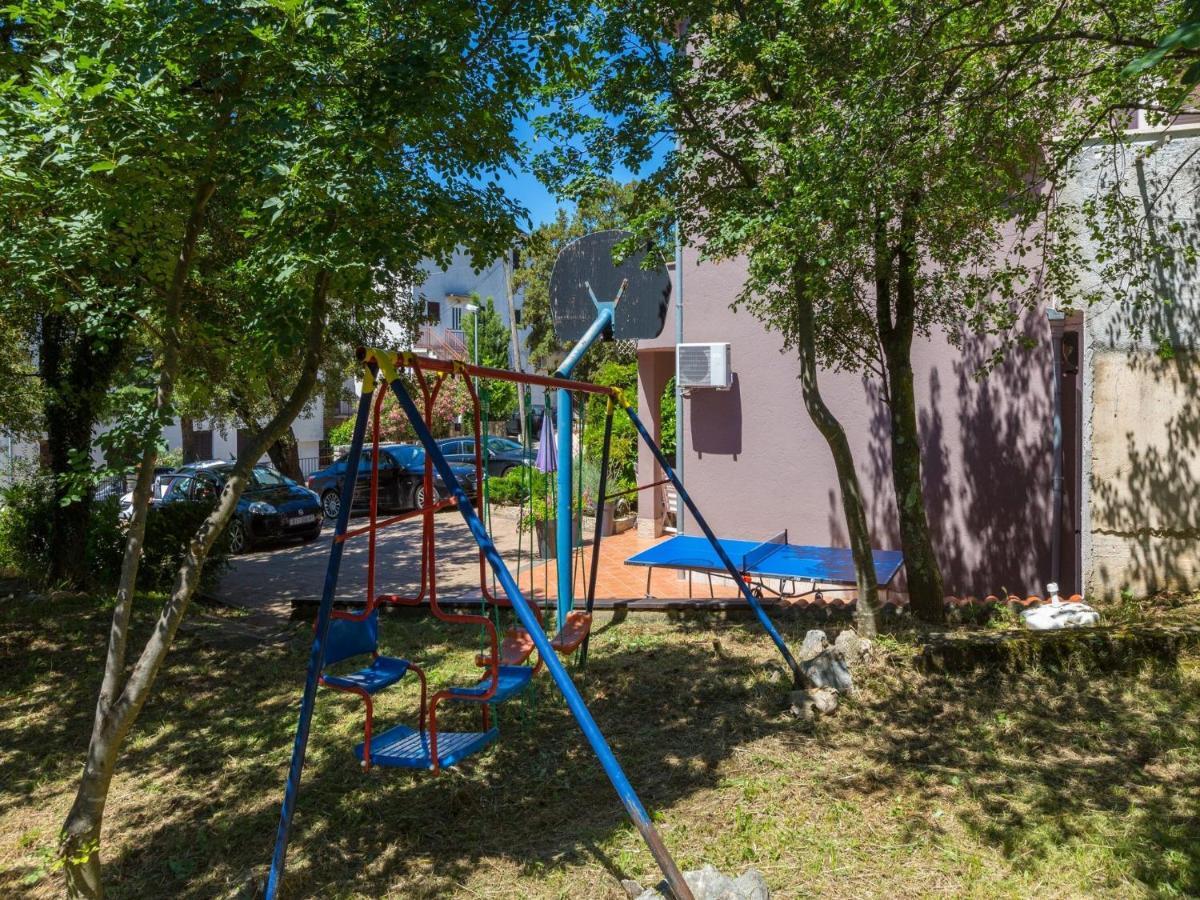 דראמליי Apartments Alin מראה חיצוני תמונה